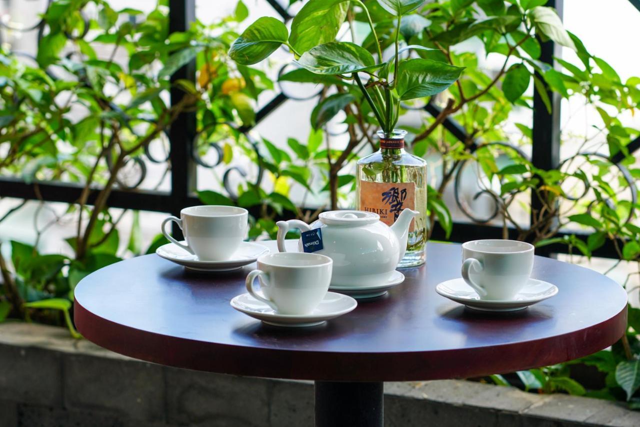 Alagon & Khách sạn 4*